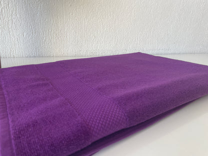 Extra Large Oversized Bath Towels - Purple, 100% Cotton Turkish Towels for Hotel and Spa, Maximum Softness, 40 by 79 and 100x200 cm